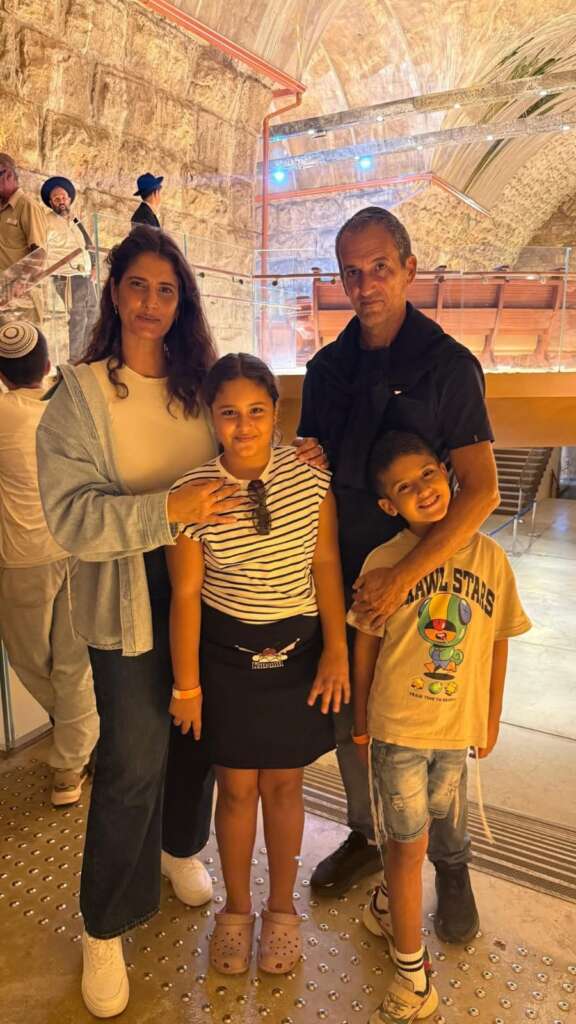 dda0f5b6 b02f 4549 8c80 4390350c5fe2 Work Exchange Program